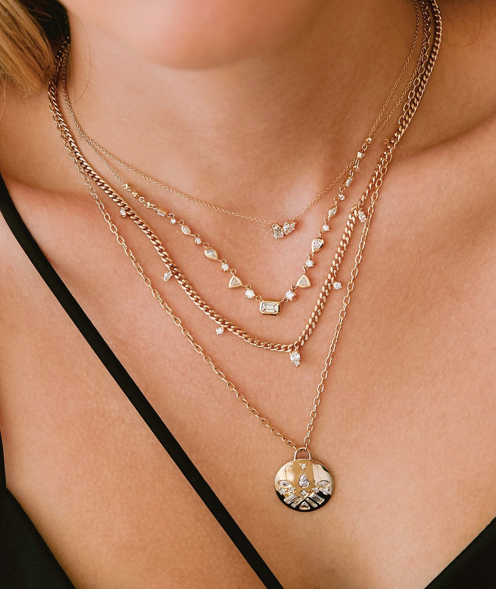 How to Choose a Necklace for Everyday Wear